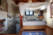 http://www.sapphoestate.com/images/listing_photos/328_dsc0038.jpg