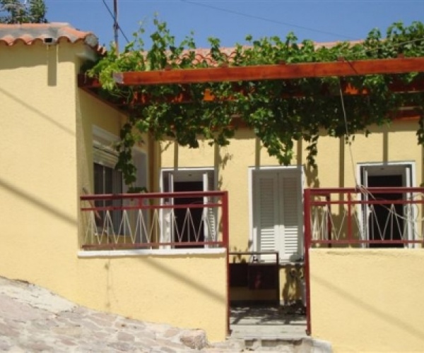 Antissa, Lesvos Island 81103, 1 Bedroom Bedrooms, ,1 BathroomBathrooms,House,For Sale,1161