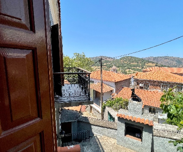 Vatoussa, Lesvos Island 81103, 3 Bedrooms Bedrooms, ,2 BathroomsBathrooms,House,For Sale,1165