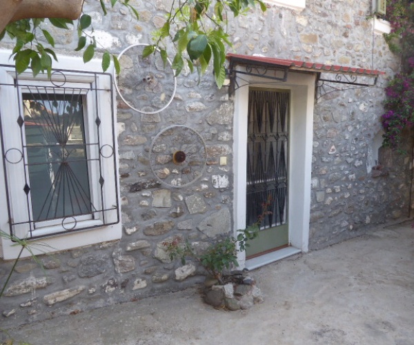 Eressos, Lesvos Island 81105, 3 Bedrooms Bedrooms, ,2 BathroomsBathrooms,House,For Sale,1018