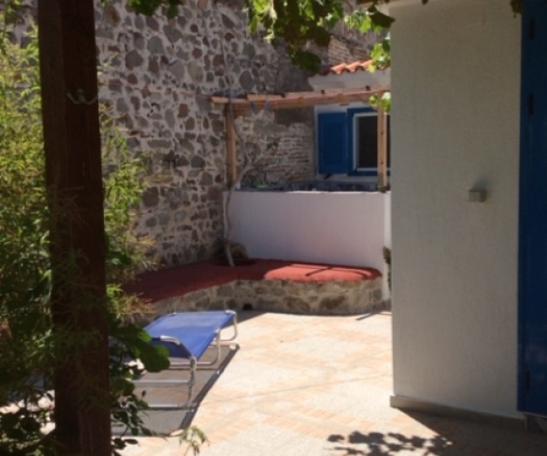 Eressos, Lesvos Island 81105, 3 Bedrooms Bedrooms, ,2 BathroomsBathrooms,House,For Sale,1001