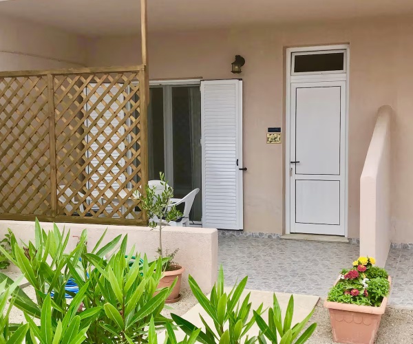Podaras, Lesvos Island 81105, 7 Bedrooms Bedrooms, ,Business,For Sale,1203
