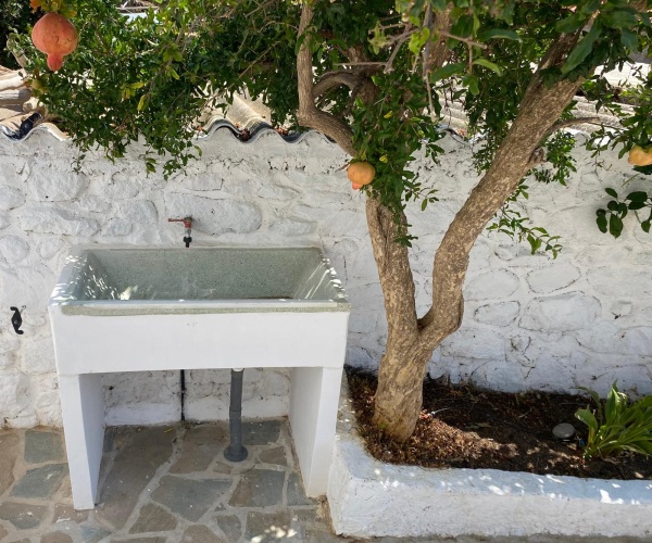 Eressos, Lesvos Island 81105, 3 Bedrooms Bedrooms, ,1 BathroomBathrooms,House,For Rent,1270