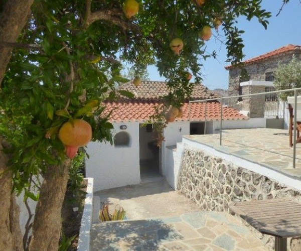 Eressos, Lesvos Island 81105, 3 Bedrooms Bedrooms, ,1 BathroomBathrooms,House,For Rent,1270