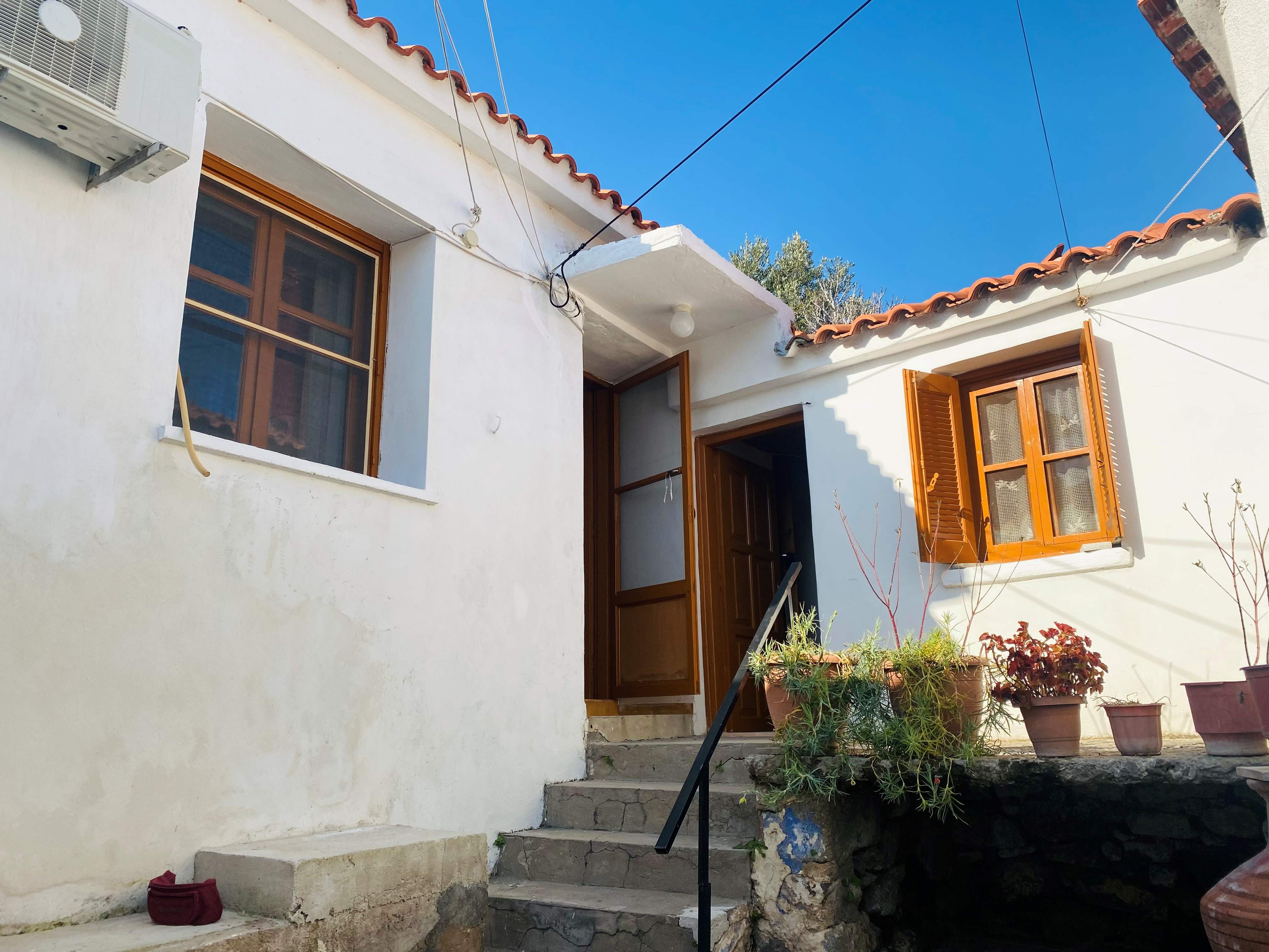 Eressos, Lesvos Island 81105, 1 Bedroom Bedrooms, ,1 BathroomBathrooms,House,For Rent,1292