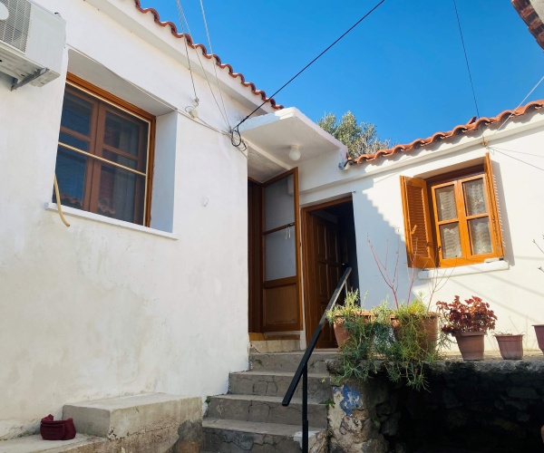 Eressos, Lesvos Island 81105, 1 Bedroom Bedrooms, ,1 BathroomBathrooms,House,For Rent,1292
