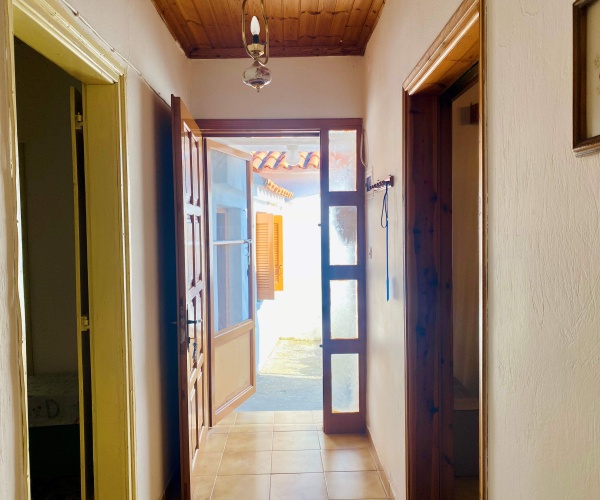 Eressos, Lesvos Island 81105, 1 Bedroom Bedrooms, ,1 BathroomBathrooms,House,For Rent,1292
