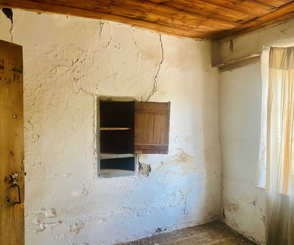 Eressos, Lesvos Island 81105, ,House,For Sale,1293