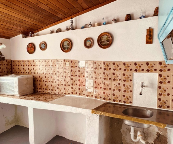 Eressos, Lesvos Island 81105, 2 Bedrooms Bedrooms, ,1 BathroomBathrooms,House,For Sale,1298