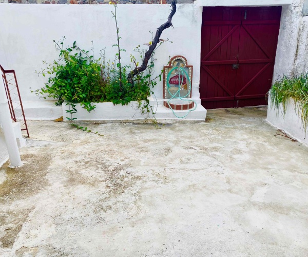 Eressos, Lesvos Island 81105, 2 Bedrooms Bedrooms, ,1 BathroomBathrooms,House,For Sale,1298