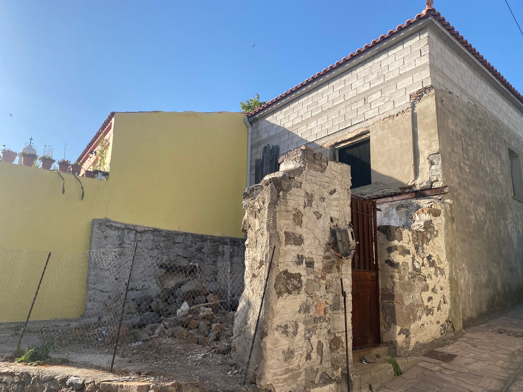 Mesotopos, Lesvos Island 81105, ,House,For Sale,1302