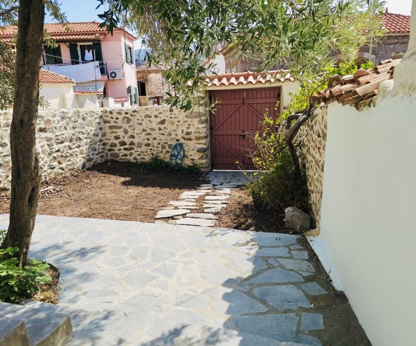 Eressos, Lesvos Island 81105, 2 Bedrooms Bedrooms, 0 ,2 BathroomsBathrooms,House,For Sale,0,1312