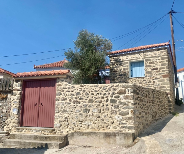 Eressos, Lesvos Island 81105, 2 Bedrooms Bedrooms, 0 ,2 BathroomsBathrooms,House,For Sale,0,1312